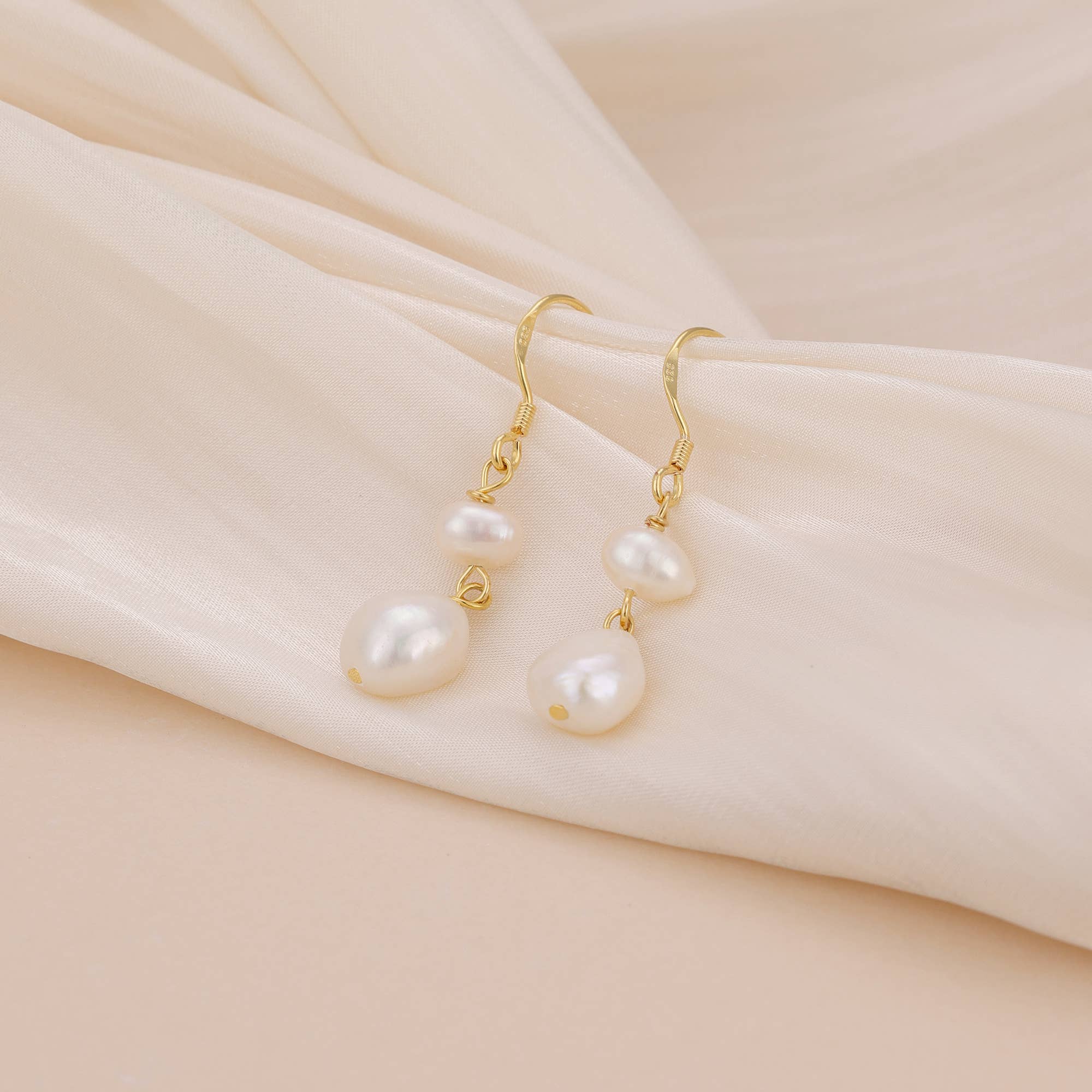 Pearl Drop Earrings