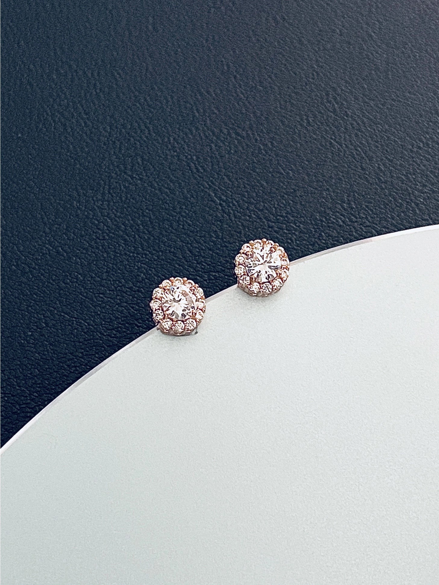 Bridesmaid earrings in rose gold