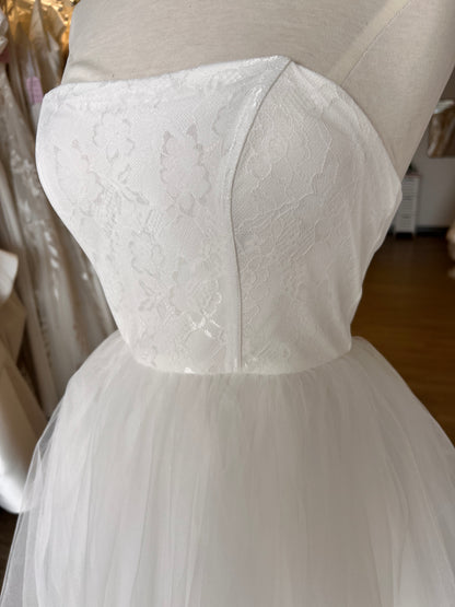 Tulle Strapless Mini (Size 4 & 8)