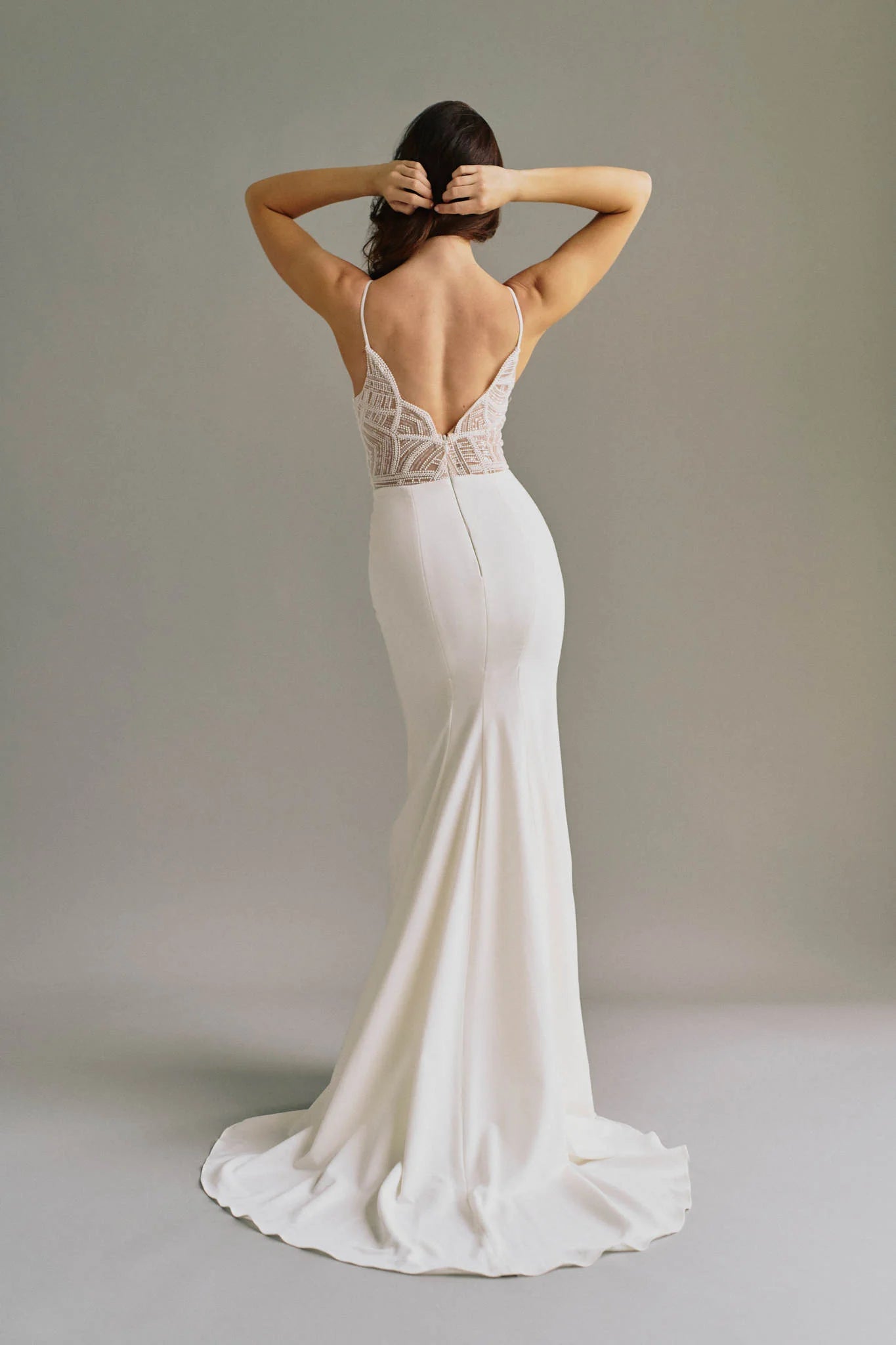 Full body back view of Sarajevo by Laudae 