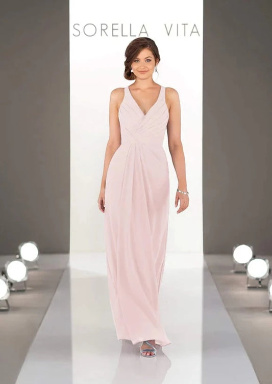 Full body front view of Sorella Vita 9214