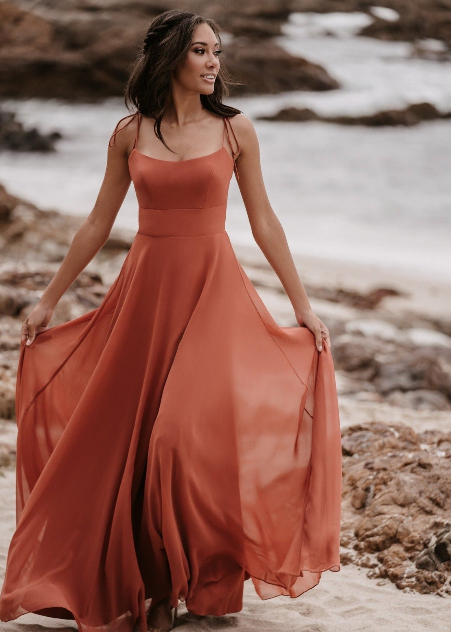 Full body view of allure 1698