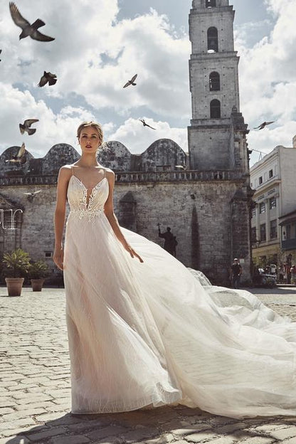 Calla Blanche Anastasia V Neck A Line (Size 10) - NKIN