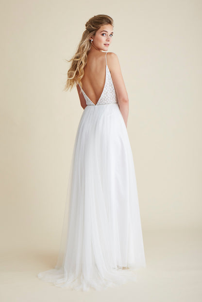 Flutter by Astrid + Mercedes (Size 10)