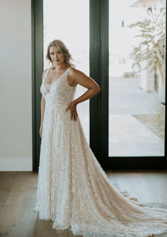 Freya by La Curve by Beccar (Size 34)