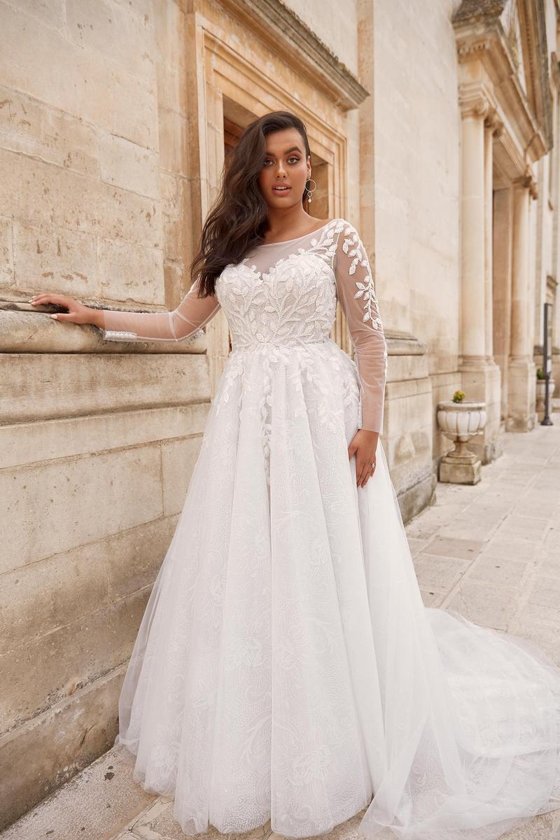 Marseille by Madi Lane (Size 22)