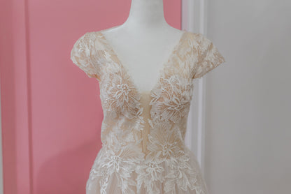 Calla Blanche Cap Sleeve A Line  (Size 10) - NKIN