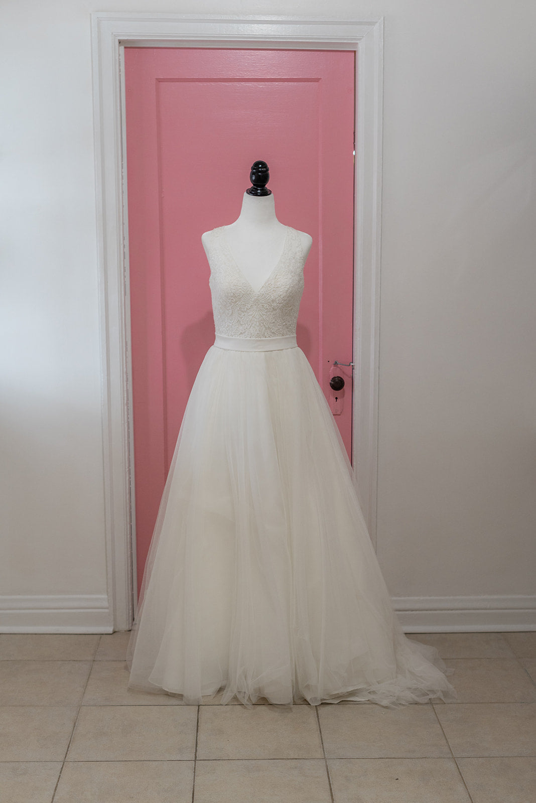 A line simple Barbara Allin Couture (Size 8/10) - NKIN