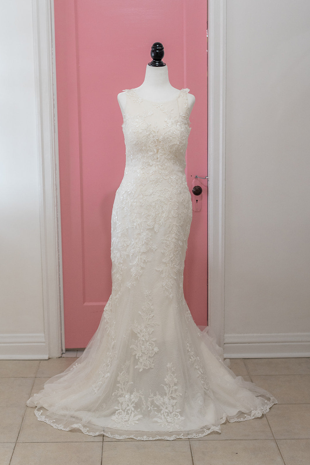 Layered Lace with Asymmetrical Neckline (Size 10) - NKIN