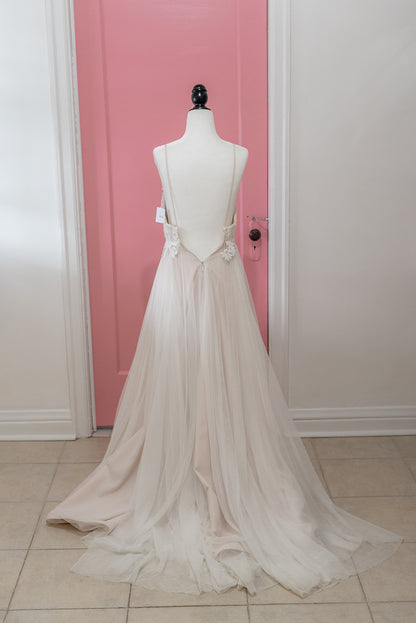 Sweetheart Lace Bodice Mikaella (Size 4) - NKIN