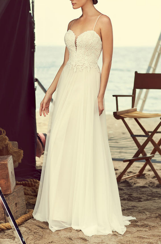 Sweetheart Lace Bodice 2180 by Mikaella (Size 4)