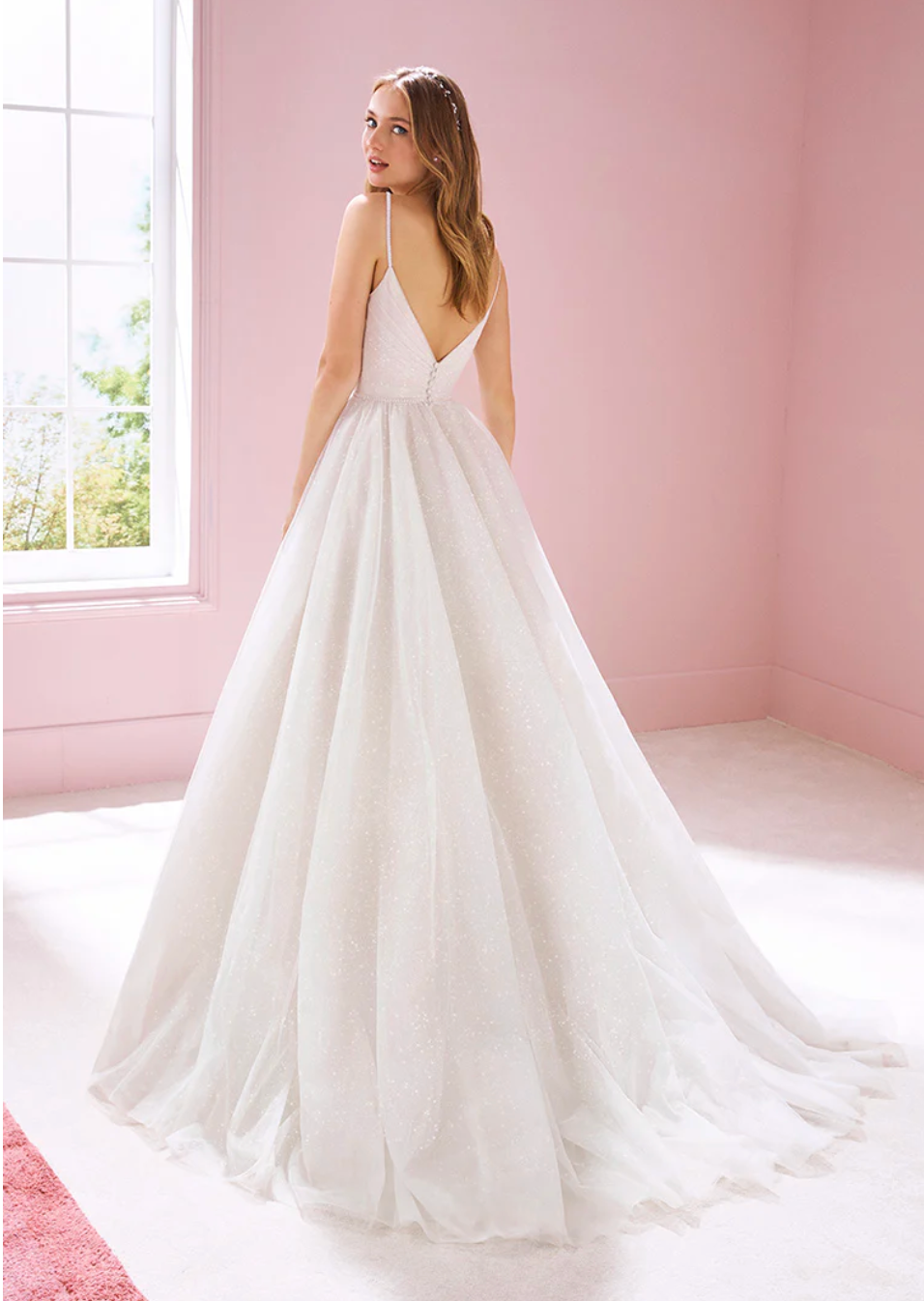 Pronovias the 2025 white one