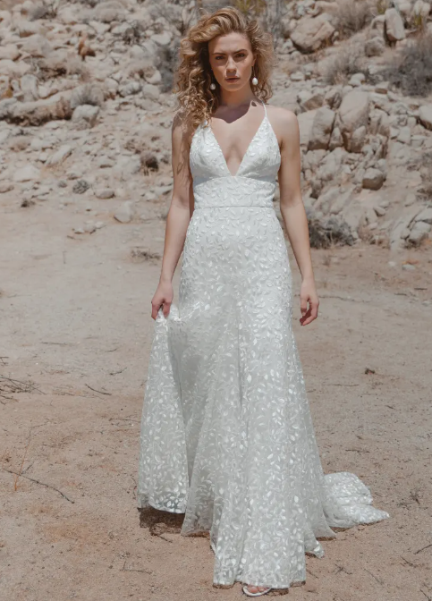 Lilith by Jenny Yoo (Size 10)