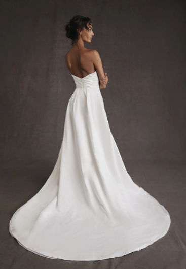 Sofia by Katherine Tash - full body back view.