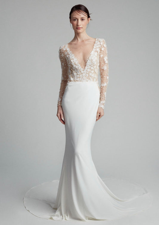 Siren by Beccar - full front view.