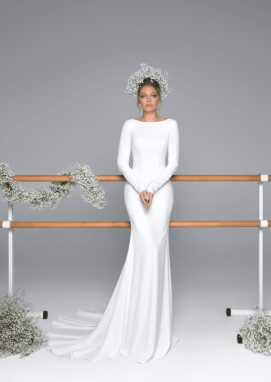 Full body front view of caprice by eva lendel