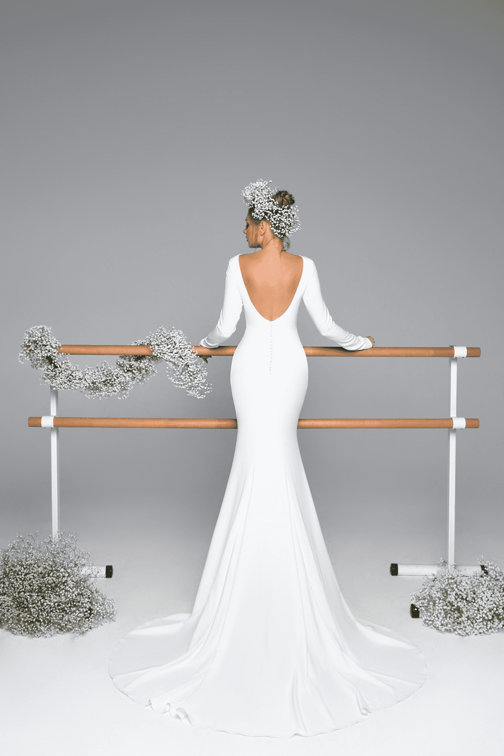 Full body back view of caprice by eva lendel