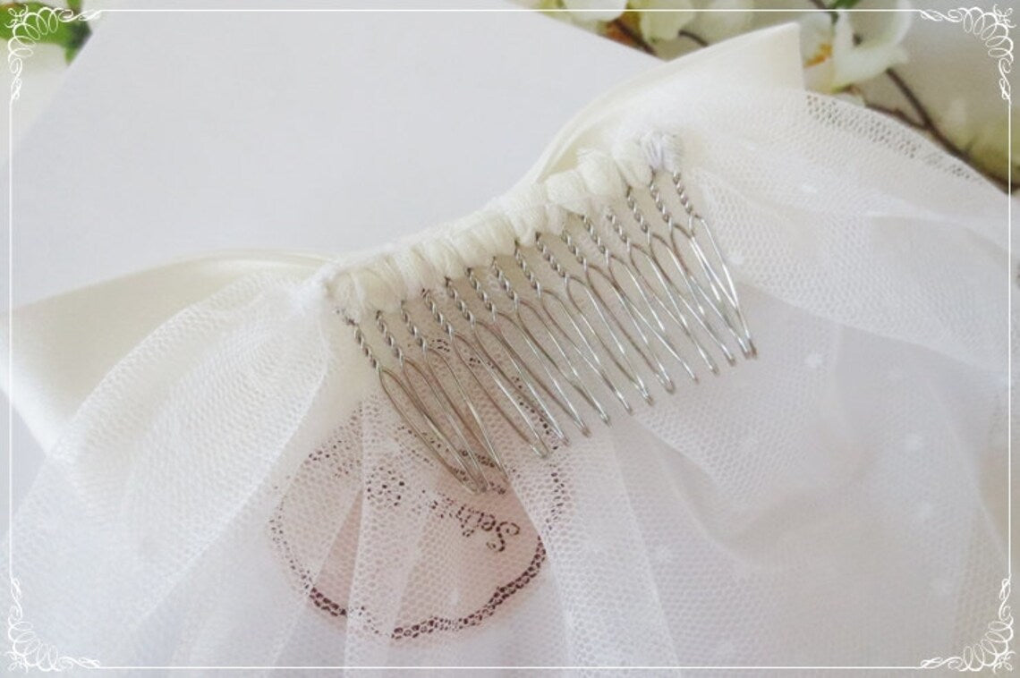 Mini Polka Dot Off White Veil - NKIN