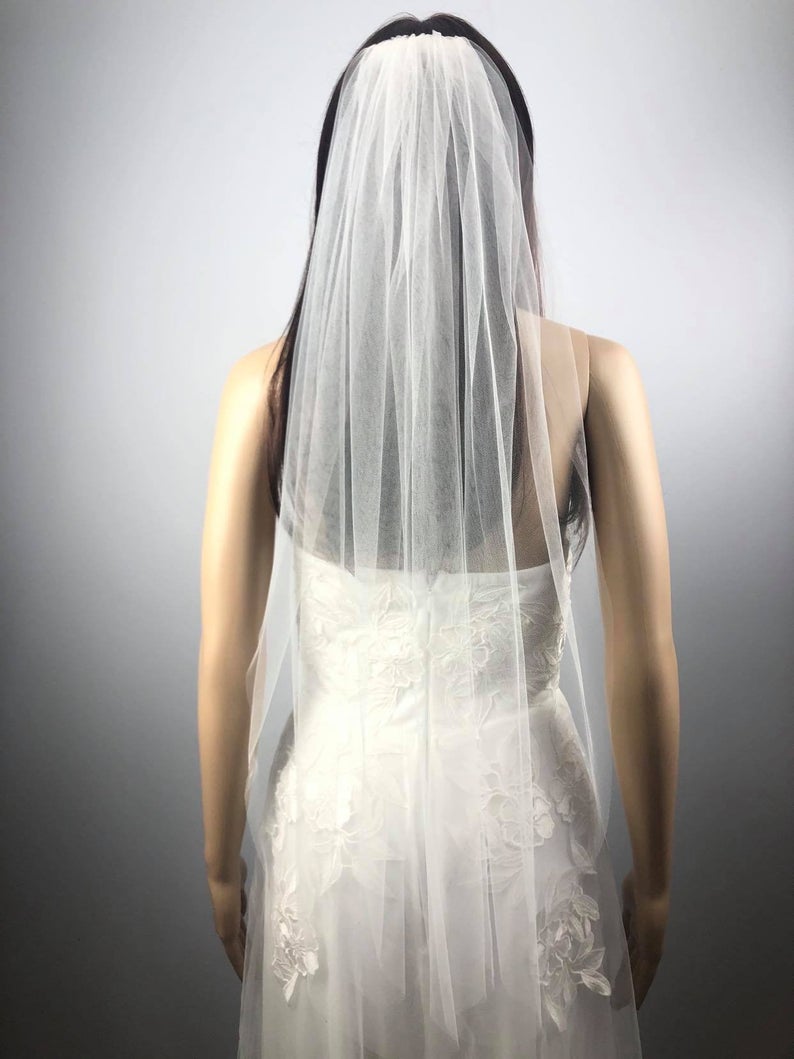 Raw Edge Waist Length Veil - NKIN
