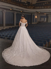 Full body back view of temple by pronovias